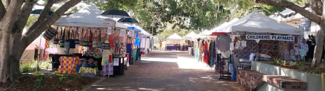 eumundi-markets-art-food-stalls-opening-days-hours-parking